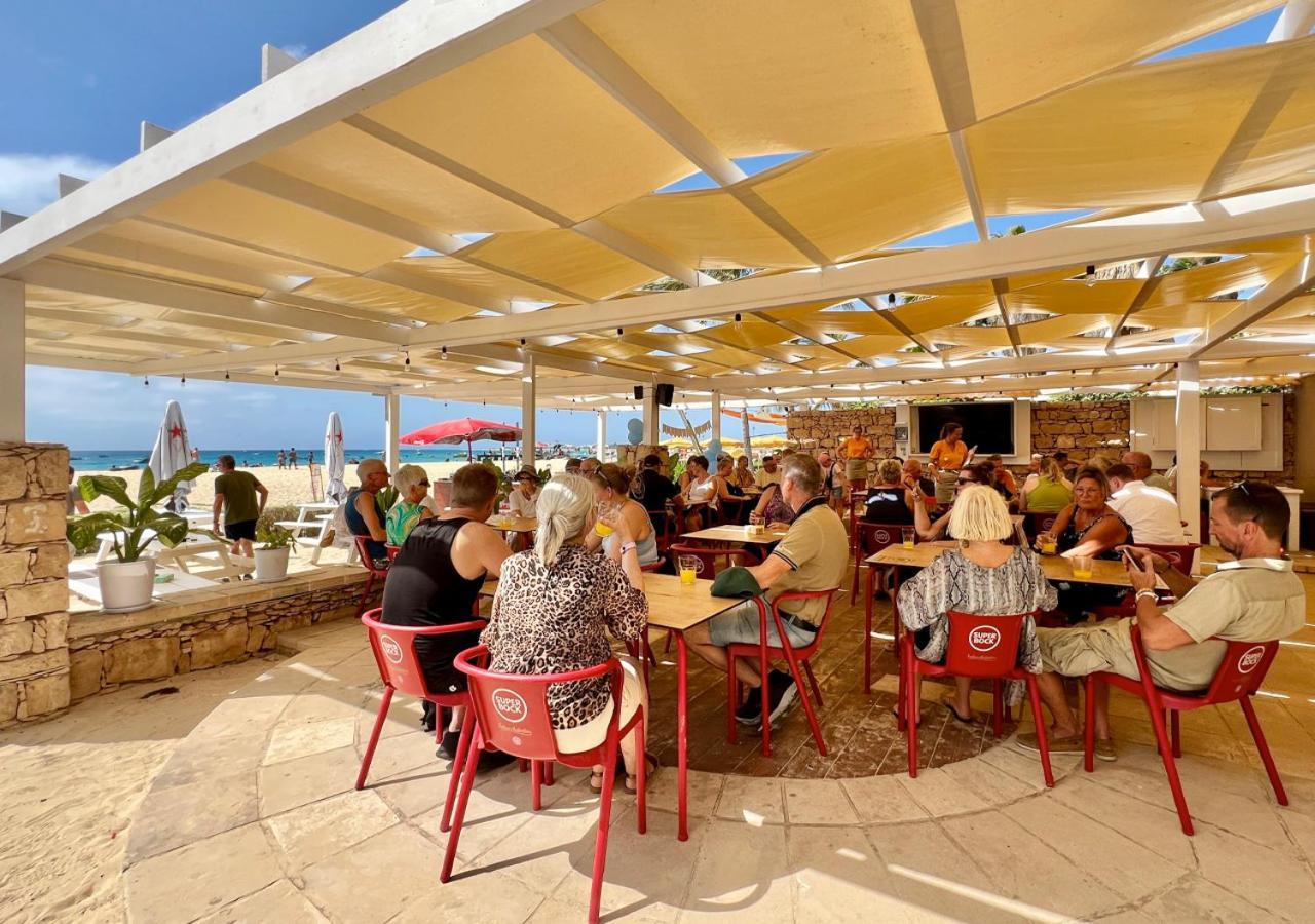 Vista Mar - Seafront Holiday Apartments Santa Maria Buitenkant foto