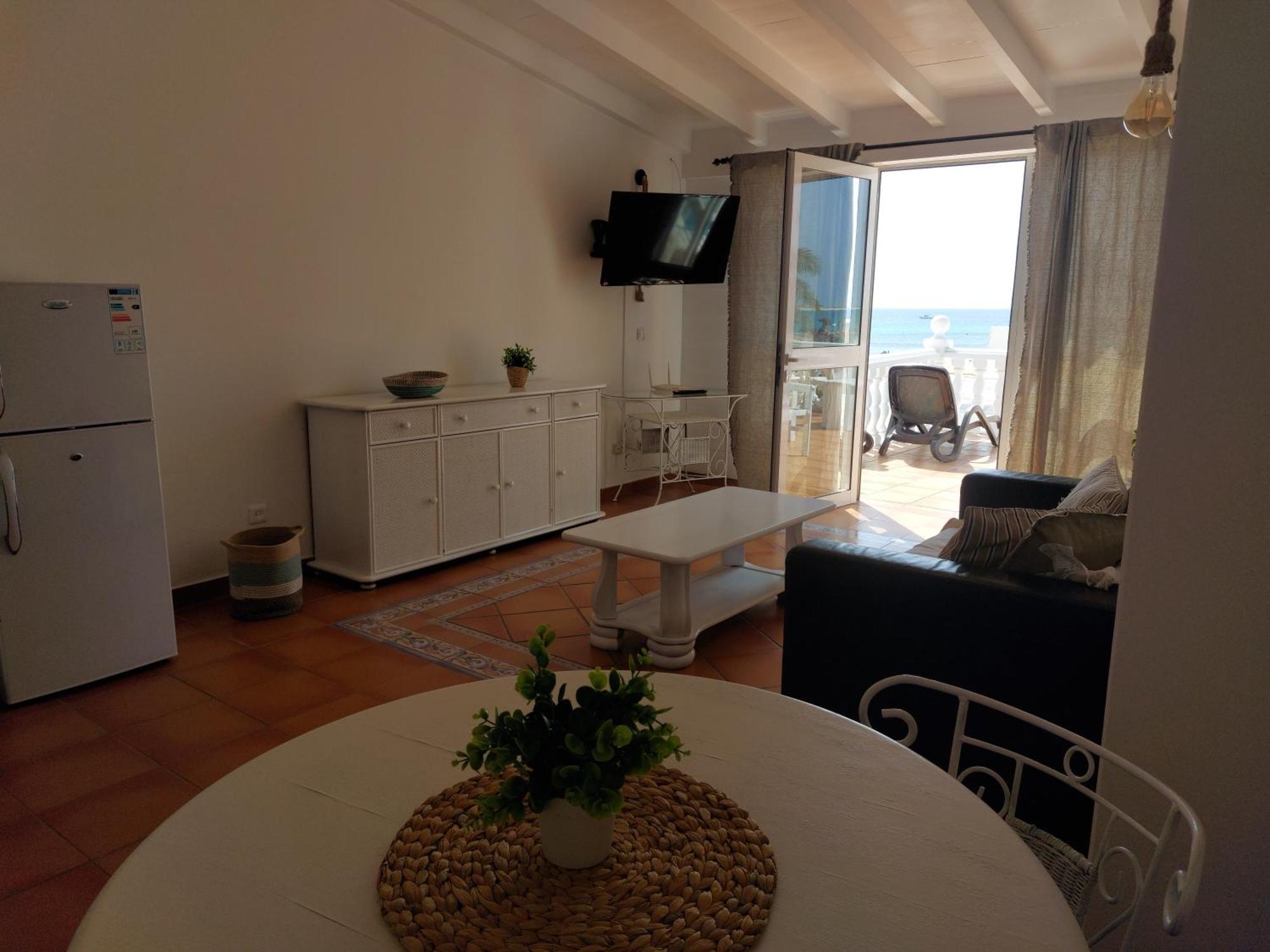Vista Mar - Seafront Holiday Apartments Santa Maria Buitenkant foto