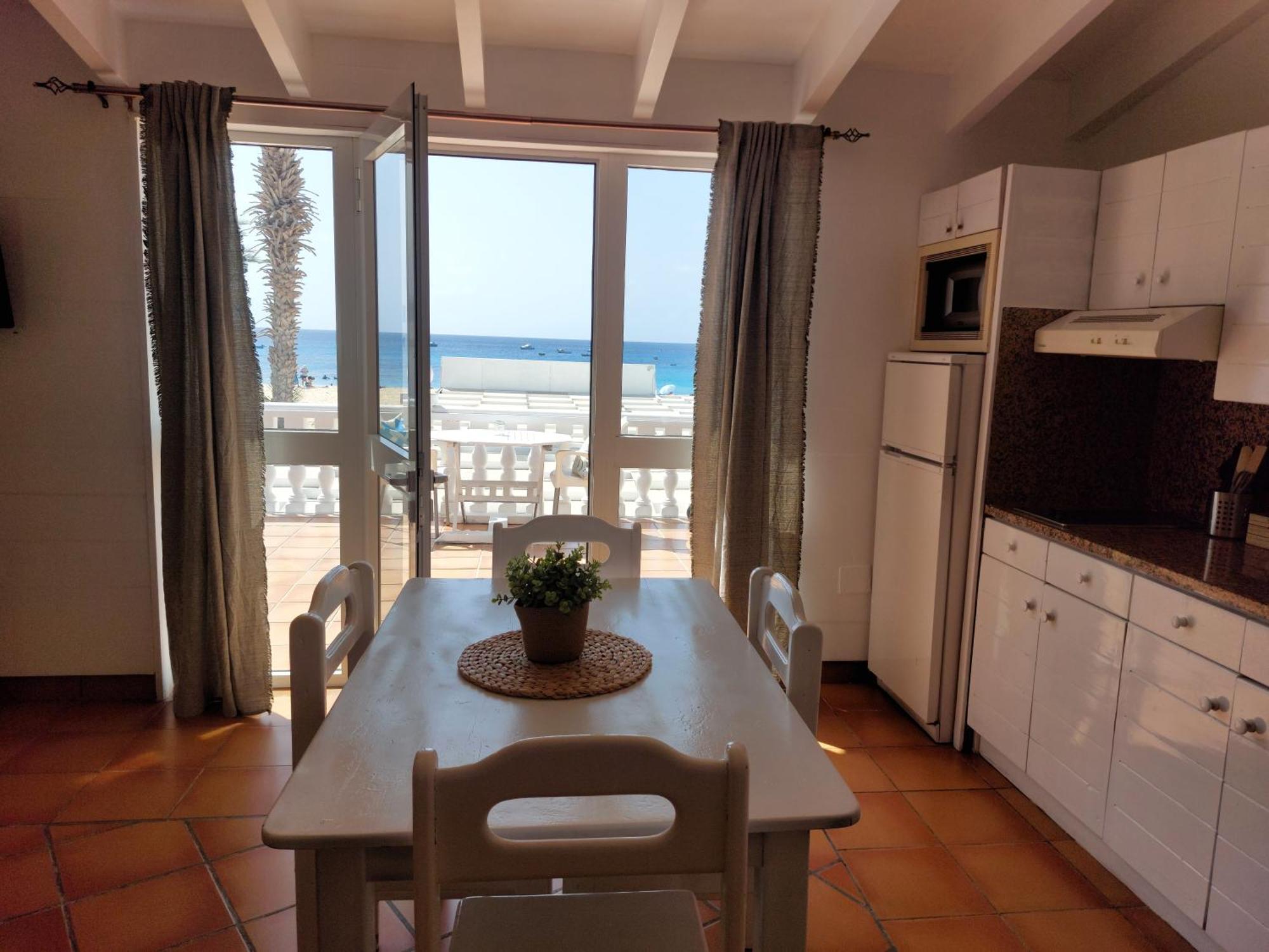 Vista Mar - Seafront Holiday Apartments Santa Maria Buitenkant foto