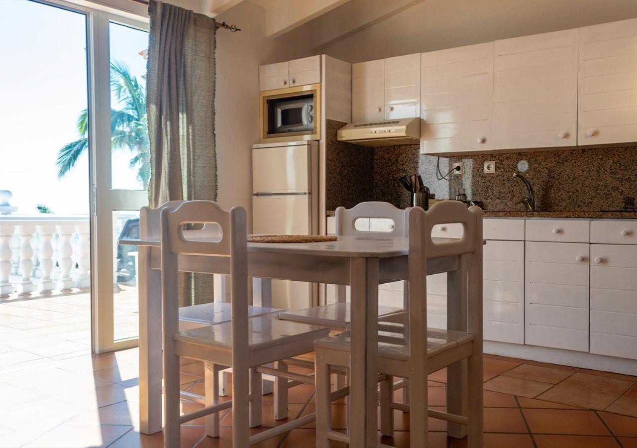 Vista Mar - Seafront Holiday Apartments Santa Maria Buitenkant foto